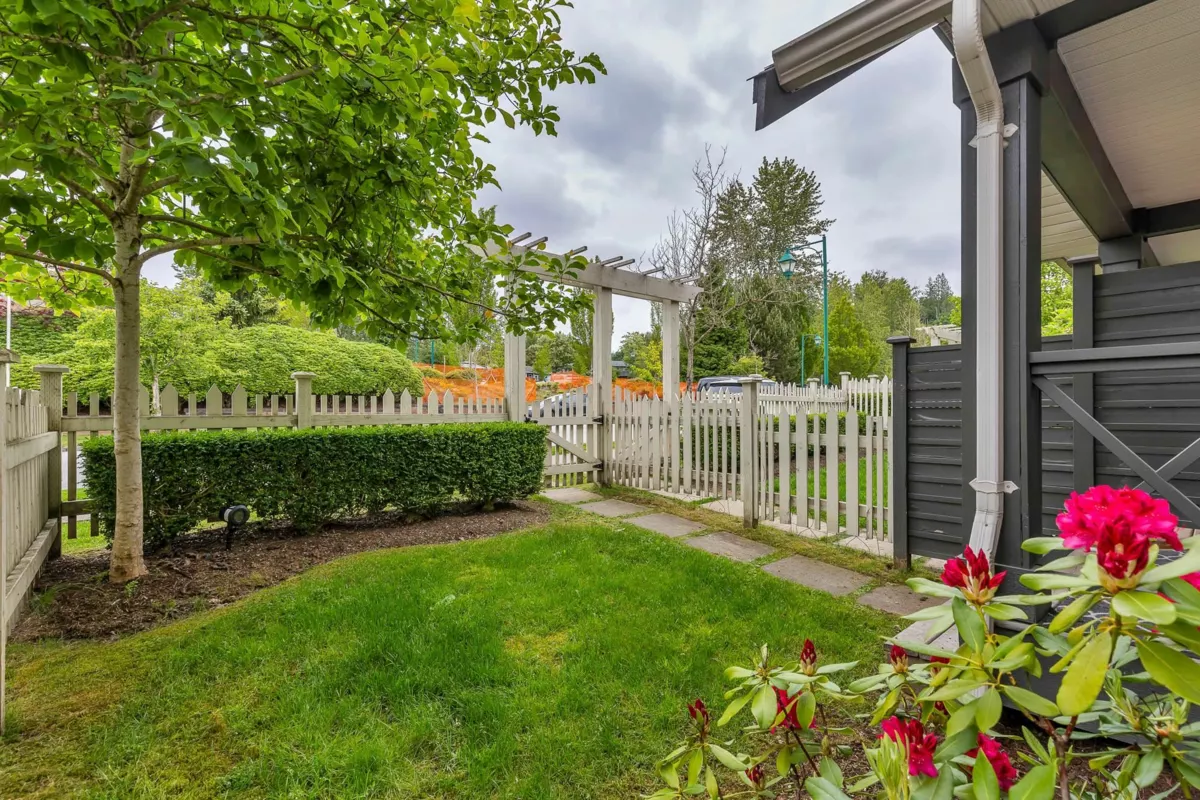 Office / Den Photo of 60 4401 Blauson Boulevard, Abbotsford, BC