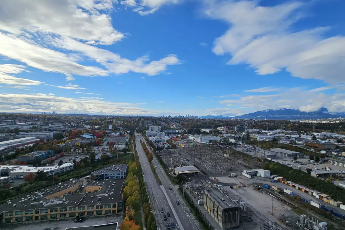 Bedroom 3 Photo of 2304 2108 Gilmore Avenue, Burnaby, BC
