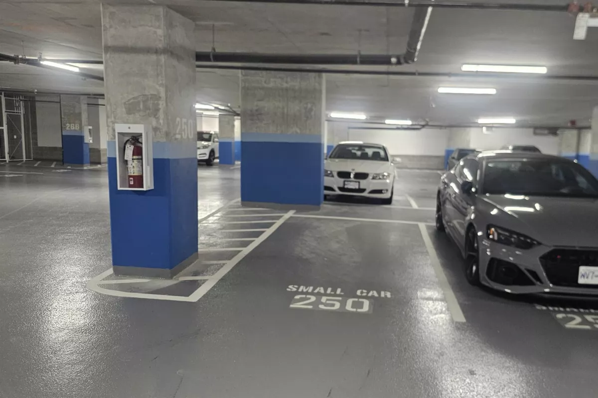 Guest Bathroom Photo of 2304 2108 Gilmore Avenue, Burnaby, BC