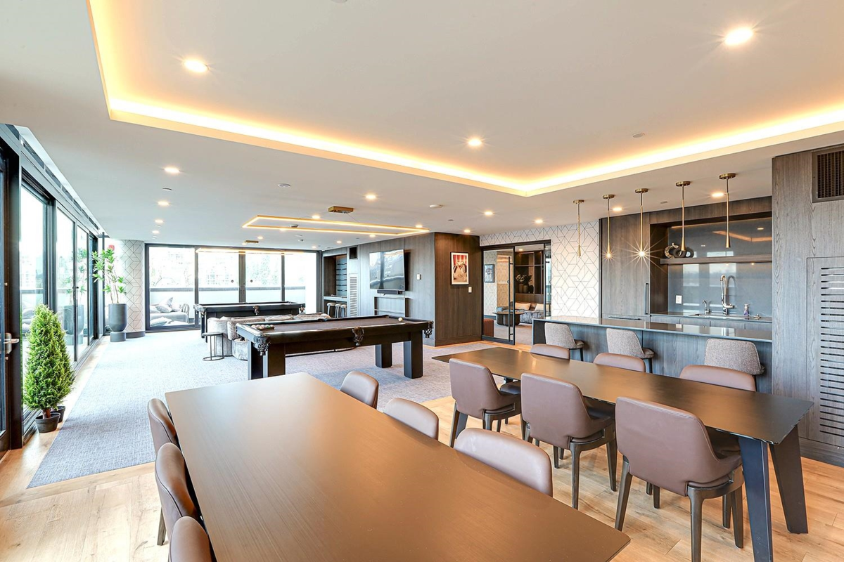 Staircase Photo of 2304 2108 Gilmore Avenue, Burnaby, BC