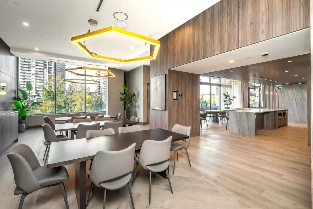 Swimming Pool Photo of 2304 2108 Gilmore Avenue, Burnaby, BC