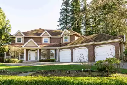 2530 138a Street, Surrey, BC, Elgin Chantrell — 7 bed single family residence for sale