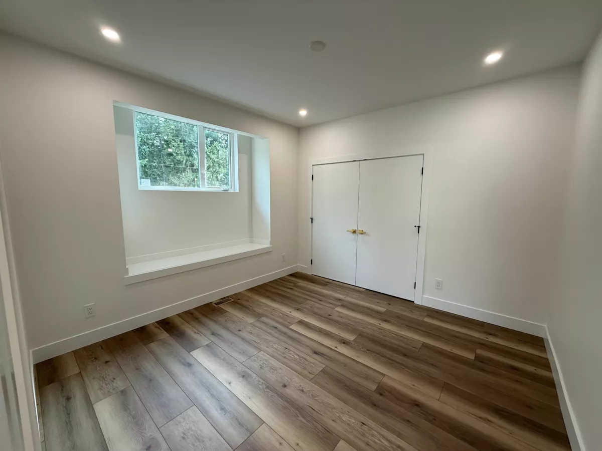 Guest Bathroom Photo of 2711 202 Street, Langley, BC