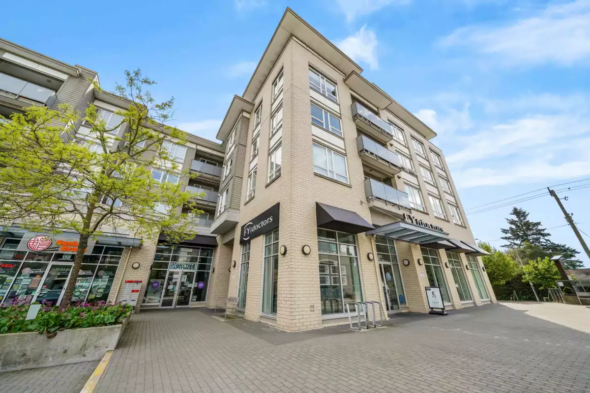 Loft / Bonus Room Photo of 222 10880 No. 5 Road, Richmond, BC