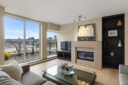 805 1383 Marinaside Crescent, Vancouver, BC, Vancouver — Apartment/Condo for sale