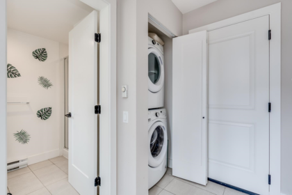 4 17555 57a Avenue, Surrey, BC, Surrey — Townhouse for sale