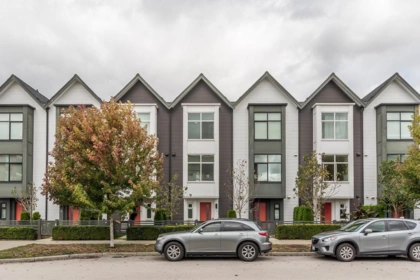 4 17555 57a Avenue, Surrey, BC, Surrey — Townhouse for sale