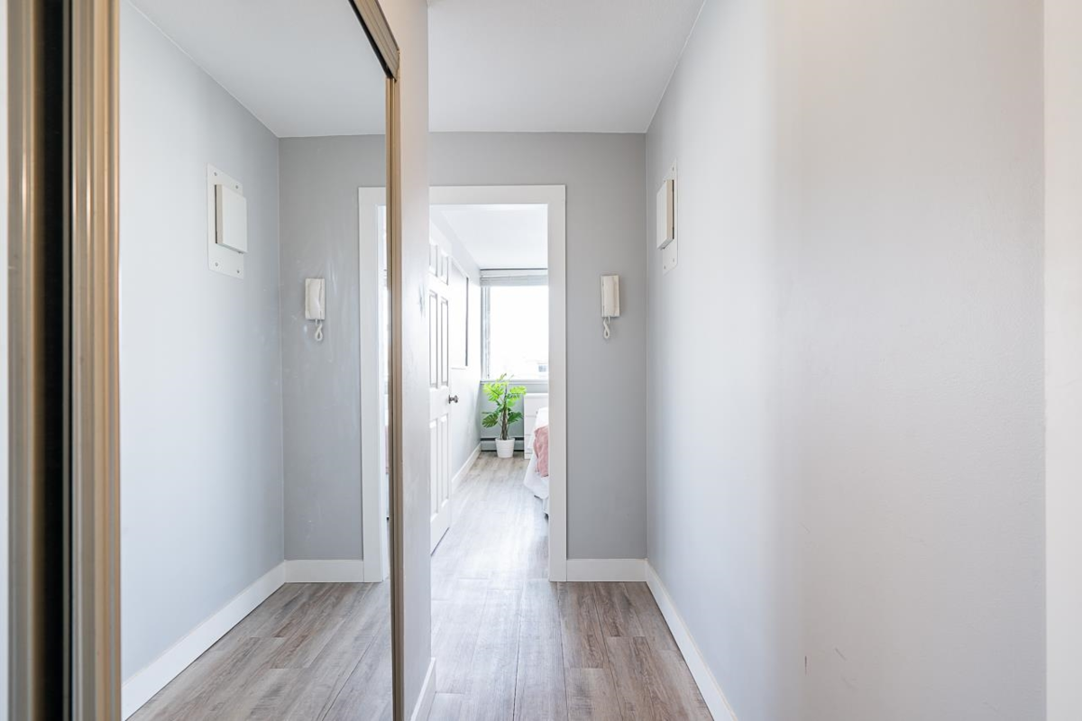 Basement Recreation Room Photo of 1206 1850 Comox Street, Vancouver, BC