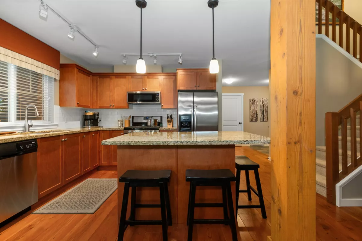 Living Room Photo of 1820 Ravenwood Trail, Lindell Beach, BC