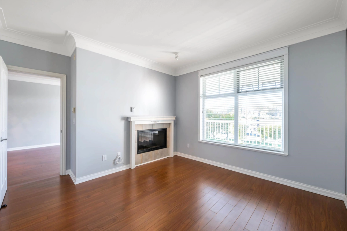 Basement Recreation Room Photo of 213 6263 River Road, Delta, BC