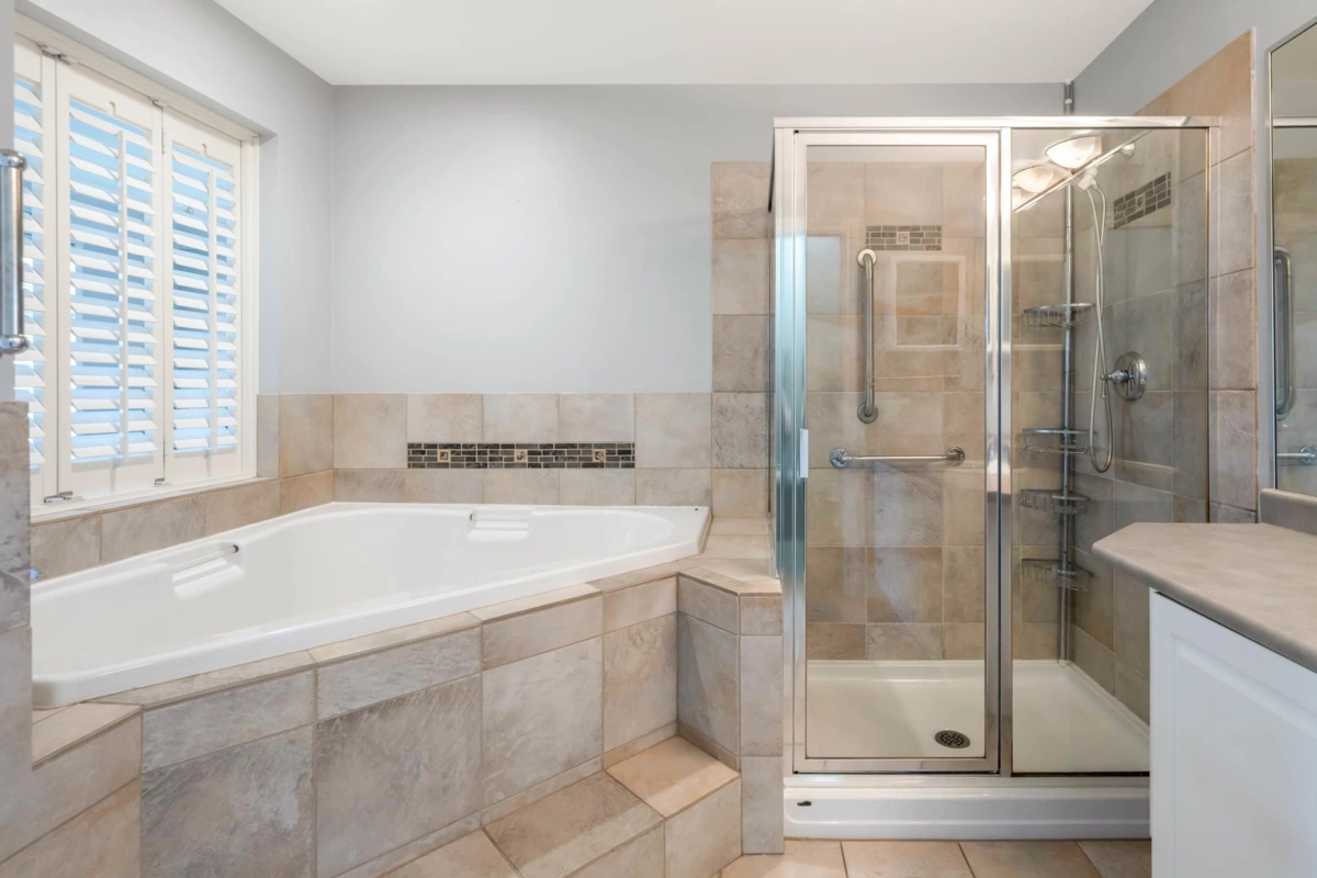 Entry Foyer Photo of 213 6263 River Road, Delta, BC