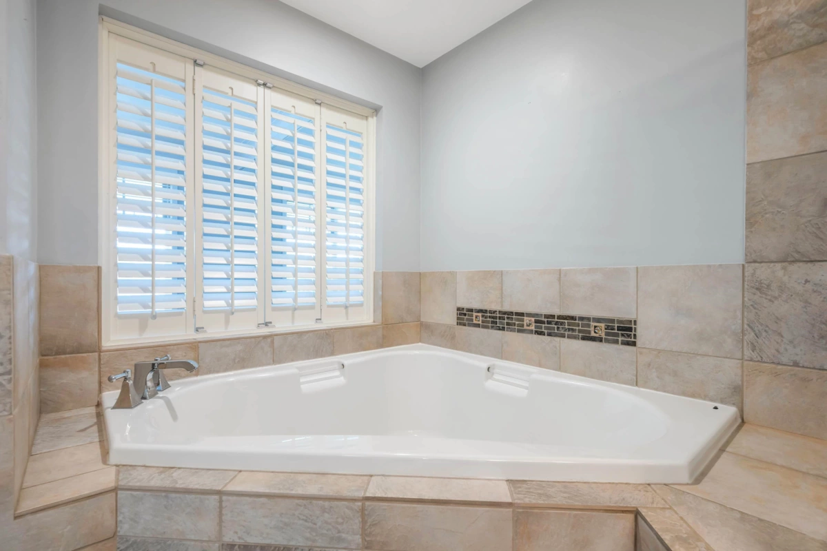 Hallway Photo of 213 6263 River Road, Delta, BC