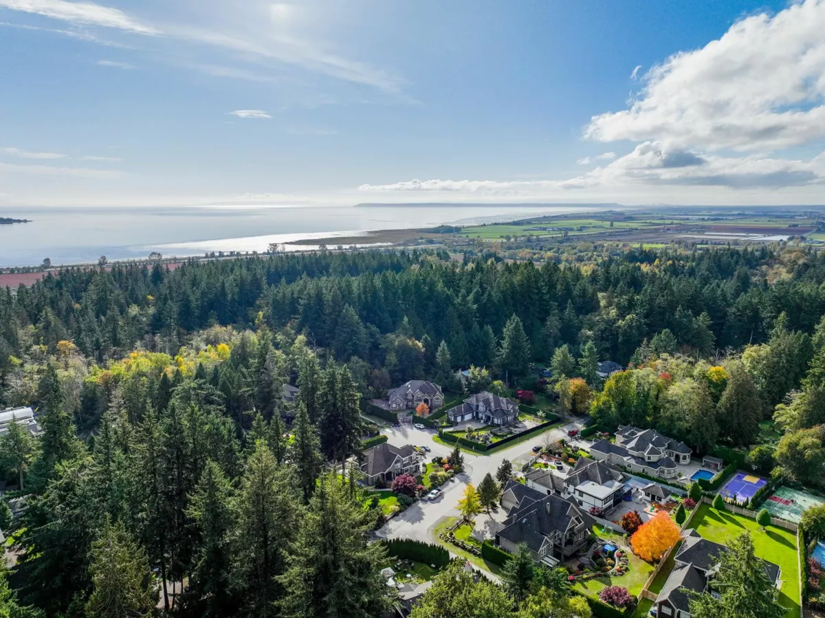 Backyard Photo of 5479 124b Street, Surrey, BC