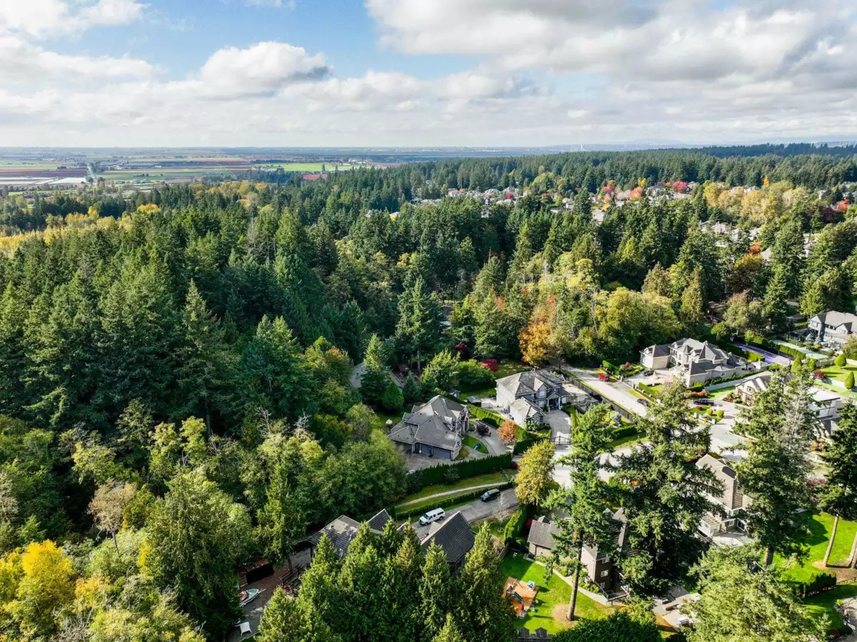 Garage Interior Photo of 5479 124b Street, Surrey, BC