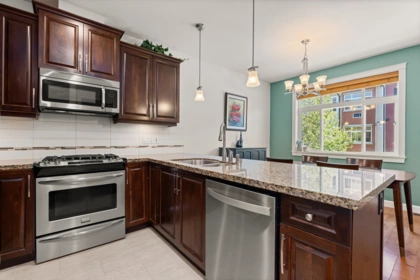 93 8068 207 Street, Langley, BC, Langley — Townhouse for sale