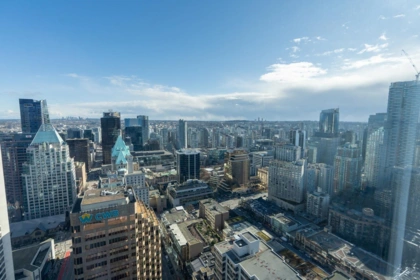 4005 1111 Alberni Street, Vancouver, BC, Vancouver — Apartment/Condo for sale