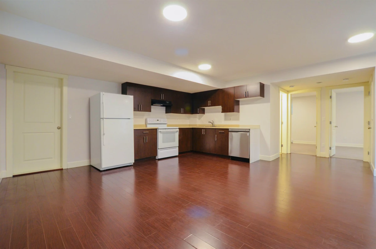 Hot Tub / Spa Photo of 8188 211 Street, Langley, BC