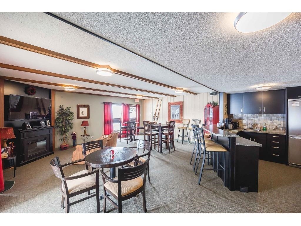 Dining Area Photo of 406B 21000 Enzian Way, Agassiz, BC