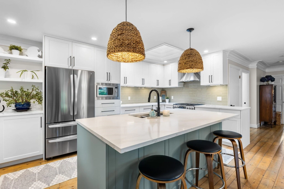 Exterior Rear Photo of 14015 Marine Drive, White Rock, BC