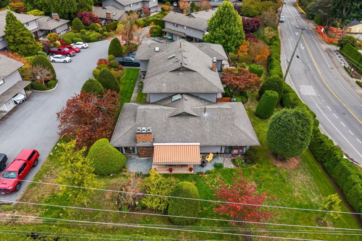 Office / Den Photo of 14015 Marine Drive, White Rock, BC