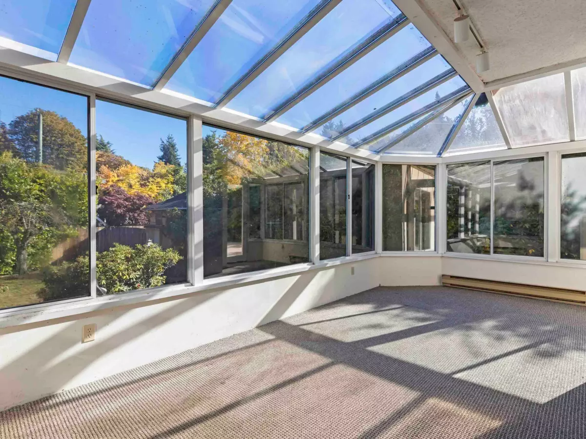 Loft / Bonus Room Photo of 5950 Macdonald Street, Vancouver, BC