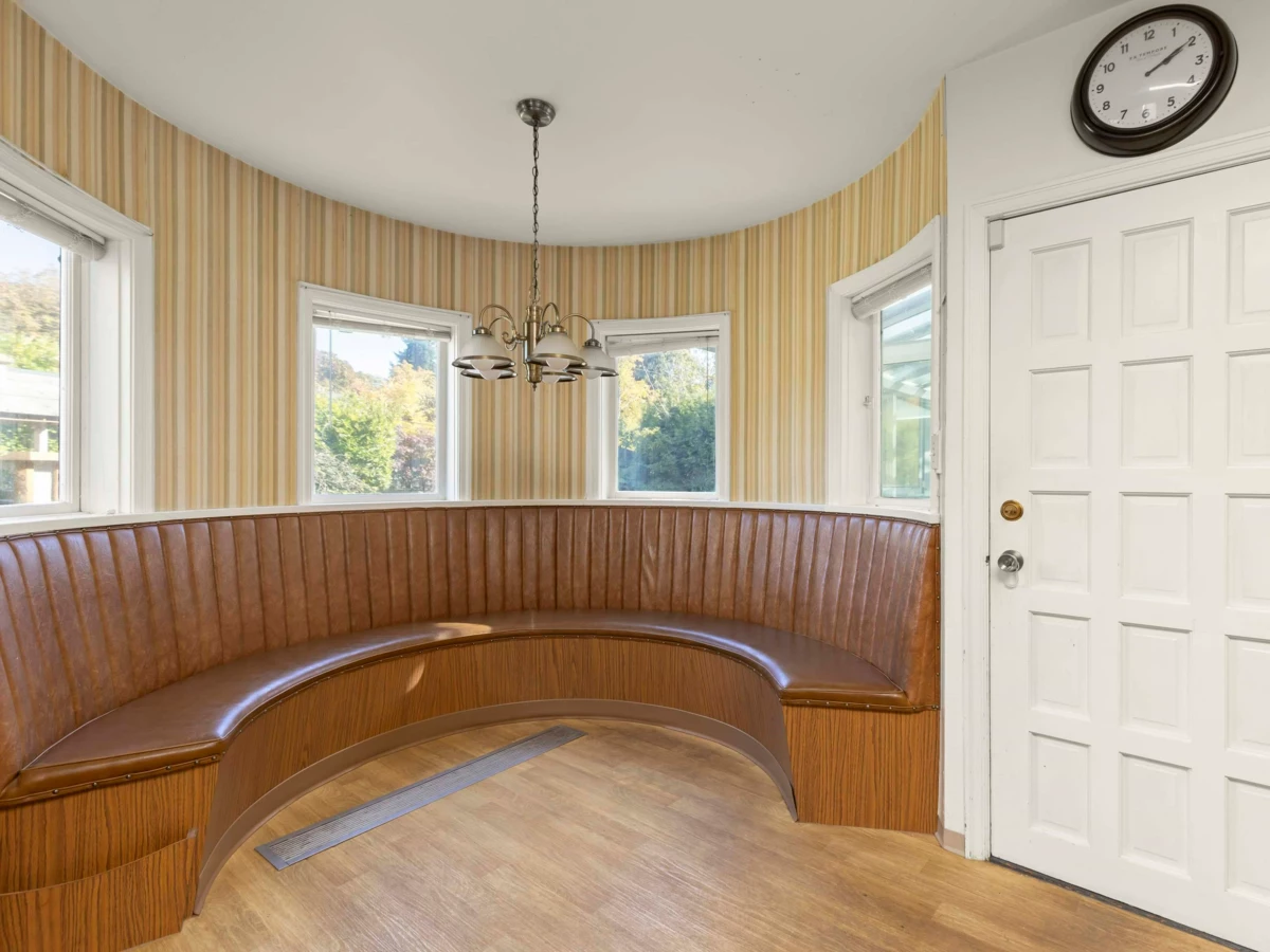 Office / Den Photo of 5950 Macdonald Street, Vancouver, BC