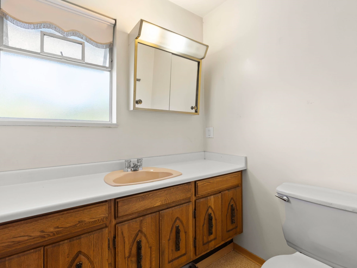 Outdoor Deck Photo of 5950 Macdonald Street, Vancouver, BC