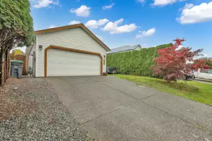 9667 151b Street, Surrey, BC, Surrey — Single Family Residence for sale