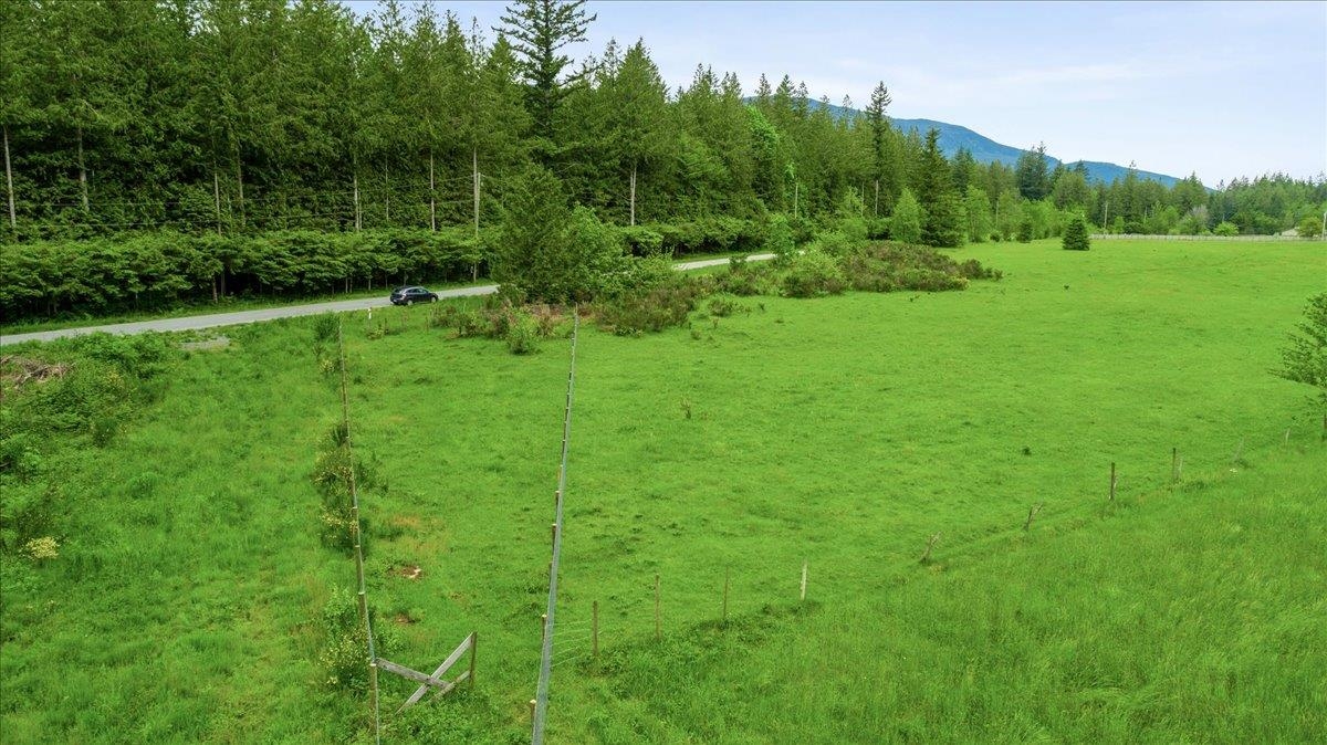 Family Room Photo of 238 Maple Falls Road, Columbia Valley, BC
