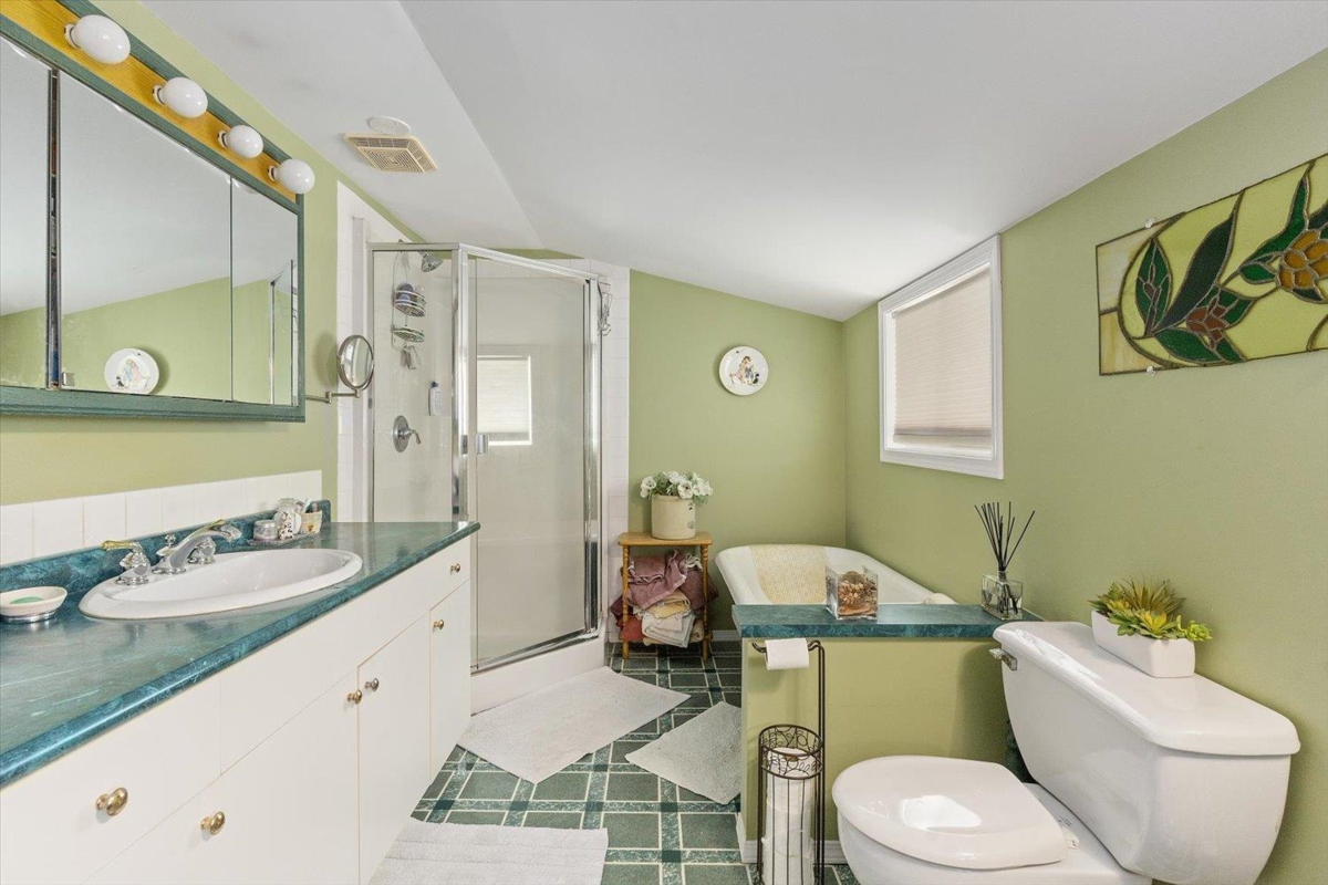 Outdoor Kitchen Photo of 238 Maple Falls Road, Columbia Valley, BC