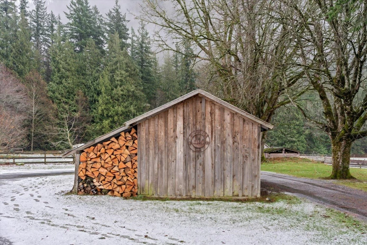Primary Bedroom Photo of 238 Maple Falls Road, Columbia Valley, BC