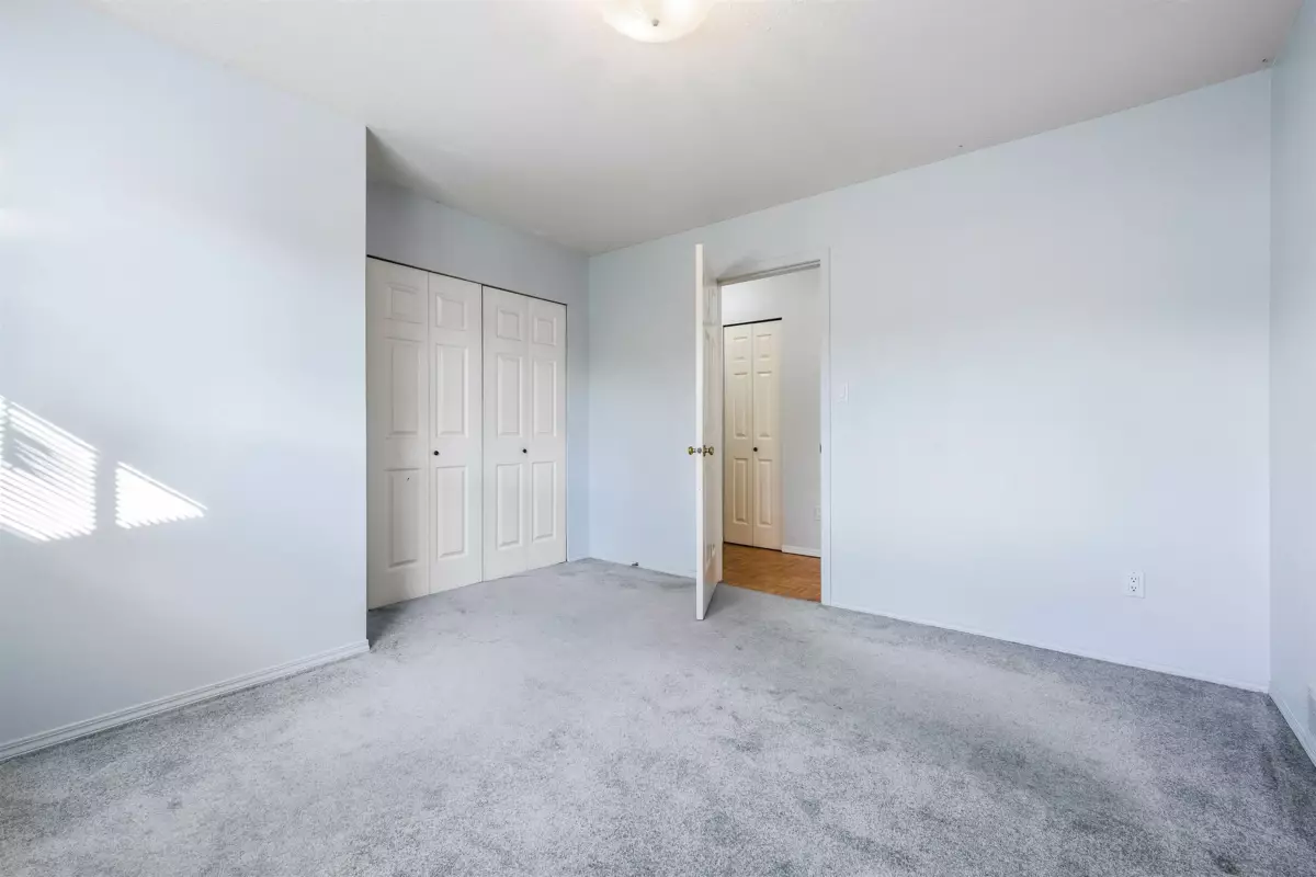 Garage Interior Photo of 7523 Garnet Drive, Chilliwack, BC