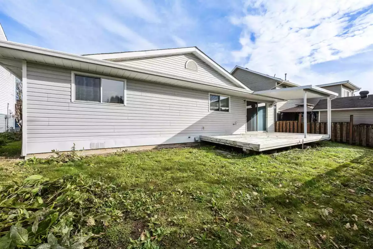 Outdoor Kitchen Photo of 7523 Garnet Drive, Chilliwack, BC