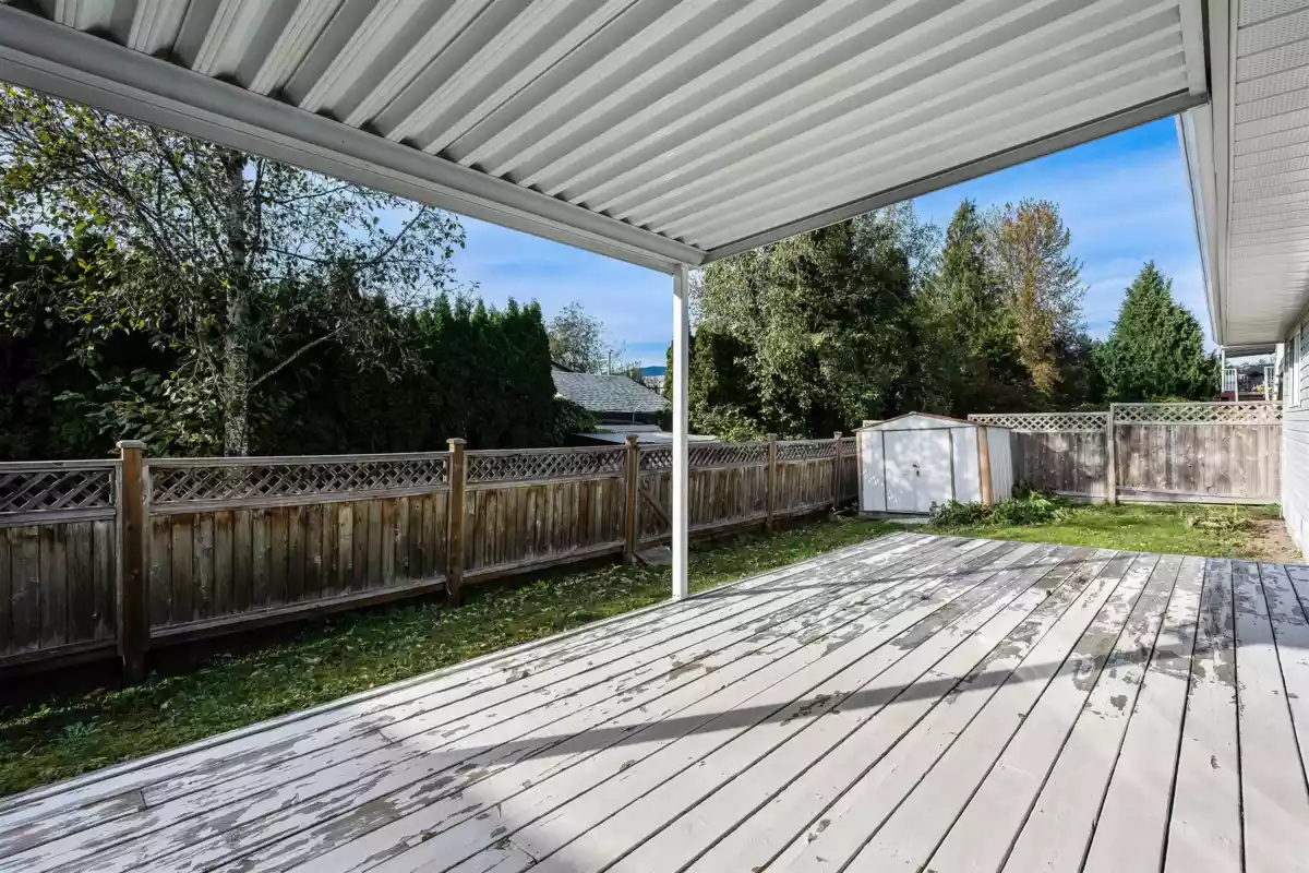 Swimming Pool Photo of 7523 Garnet Drive, Chilliwack, BC