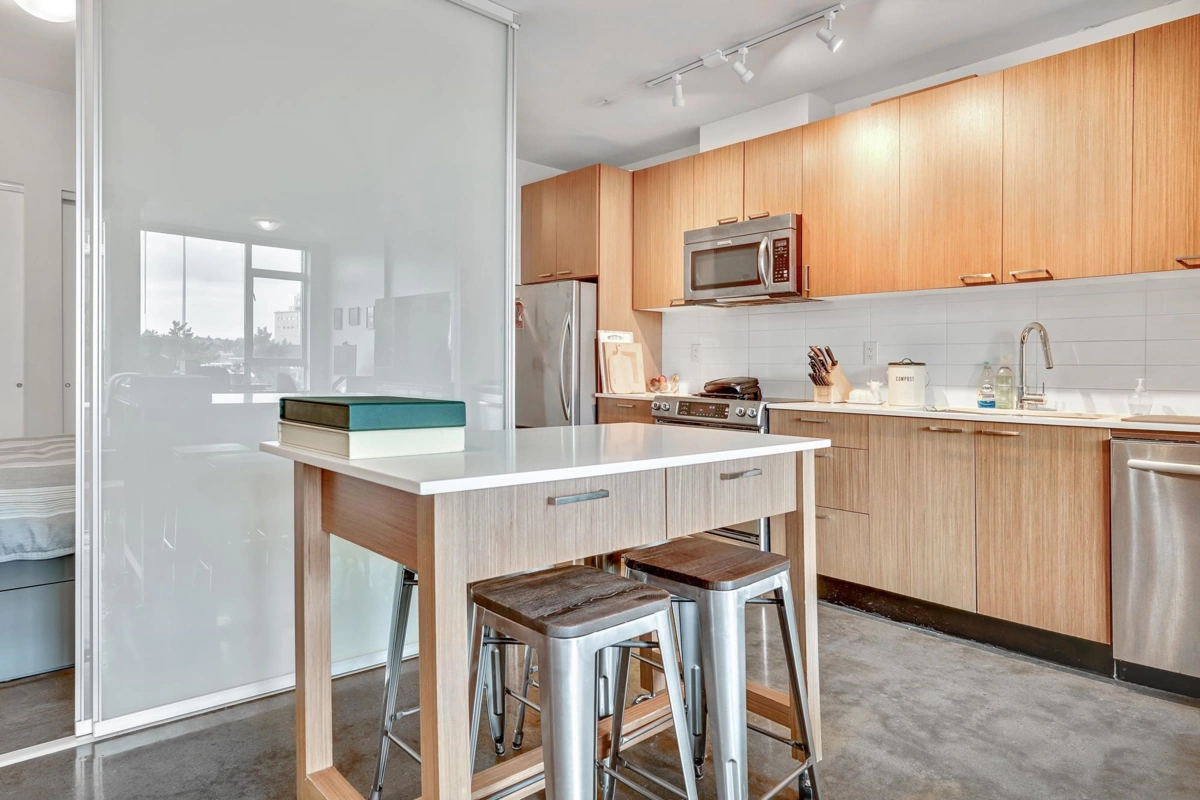 Family Room Photo of 516 221 Union Street, Vancouver, BC