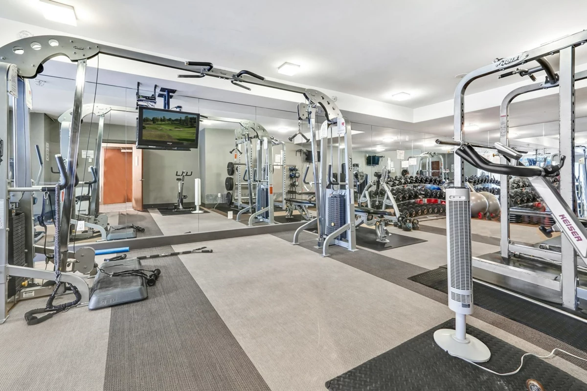 Hallway Photo of 516 221 Union Street, Vancouver, BC