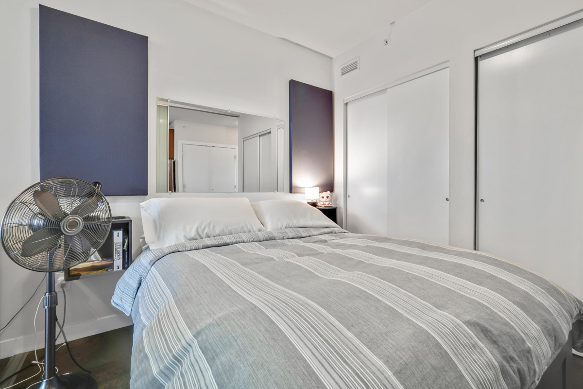 Powder Room Photo of 516 221 Union Street, Vancouver, BC