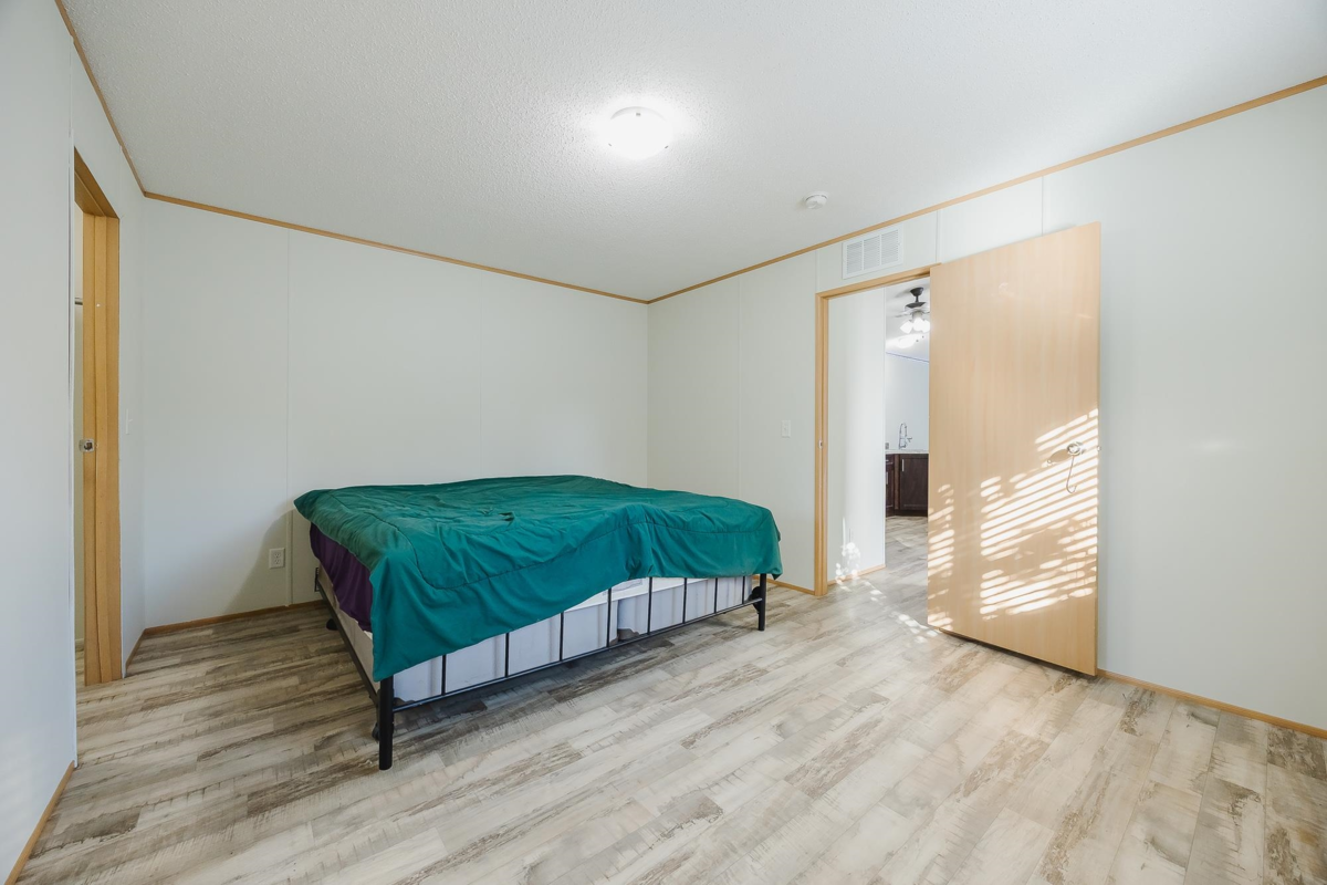 Guest Bathroom Photo of 28 9267 Shook Road, Mission, BC