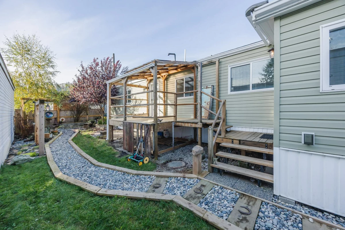 Kitchen Photo of 28 9267 Shook Road, Mission, BC