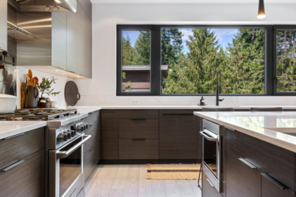 8328 Needles Drive, Whistler, BC, Whistler — Single Family Residence for sale