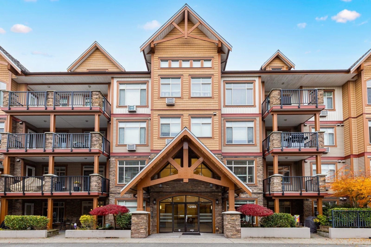 Exterior Front Photo of 215 12565 190a Street, Pitt Meadows, BC