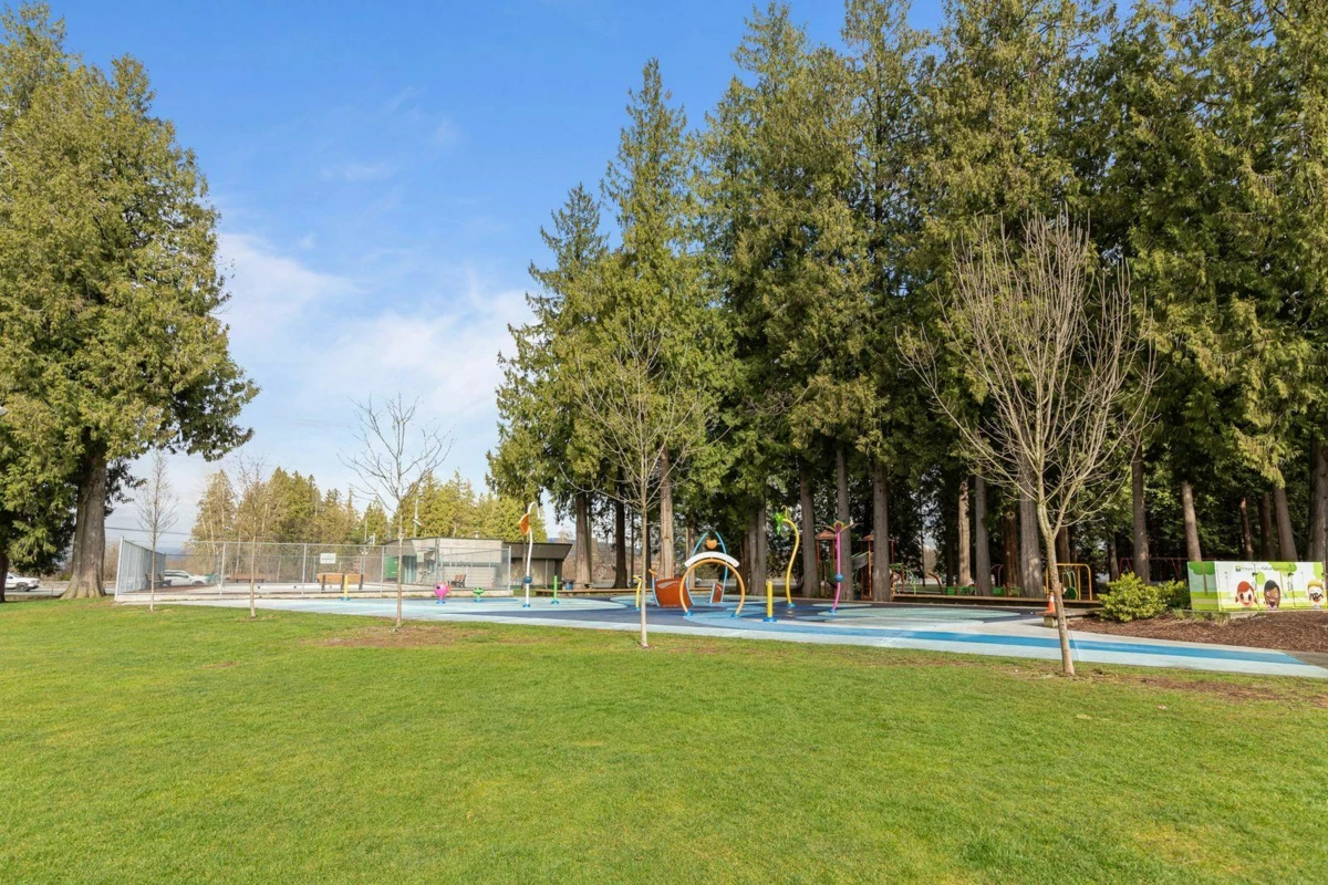 Outdoor Kitchen Photo of 215 12565 190a Street, Pitt Meadows, BC