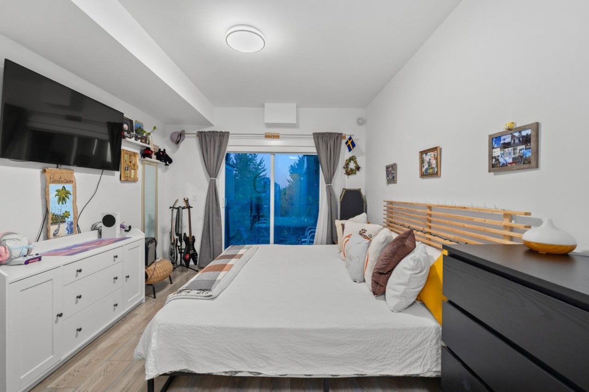 Breakfast Nook Photo of 306 22577 Royal Crescent, Maple Ridge, BC