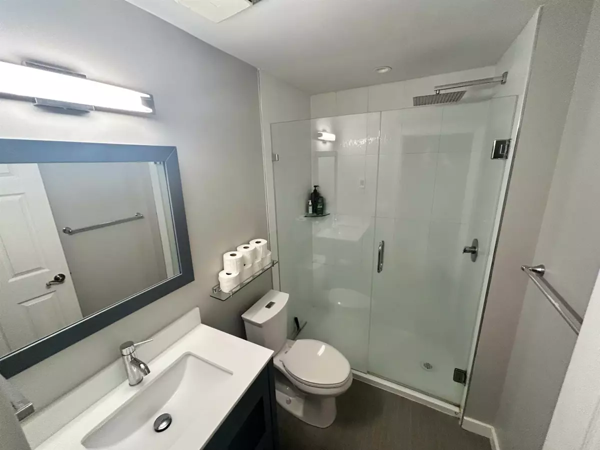 Walk-In Closet Photo of 123 5360 201 Street, Langley, BC