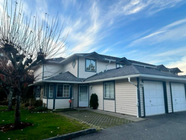 123 5360 201 Street, Langley, BC, Langley — Townhouse for sale