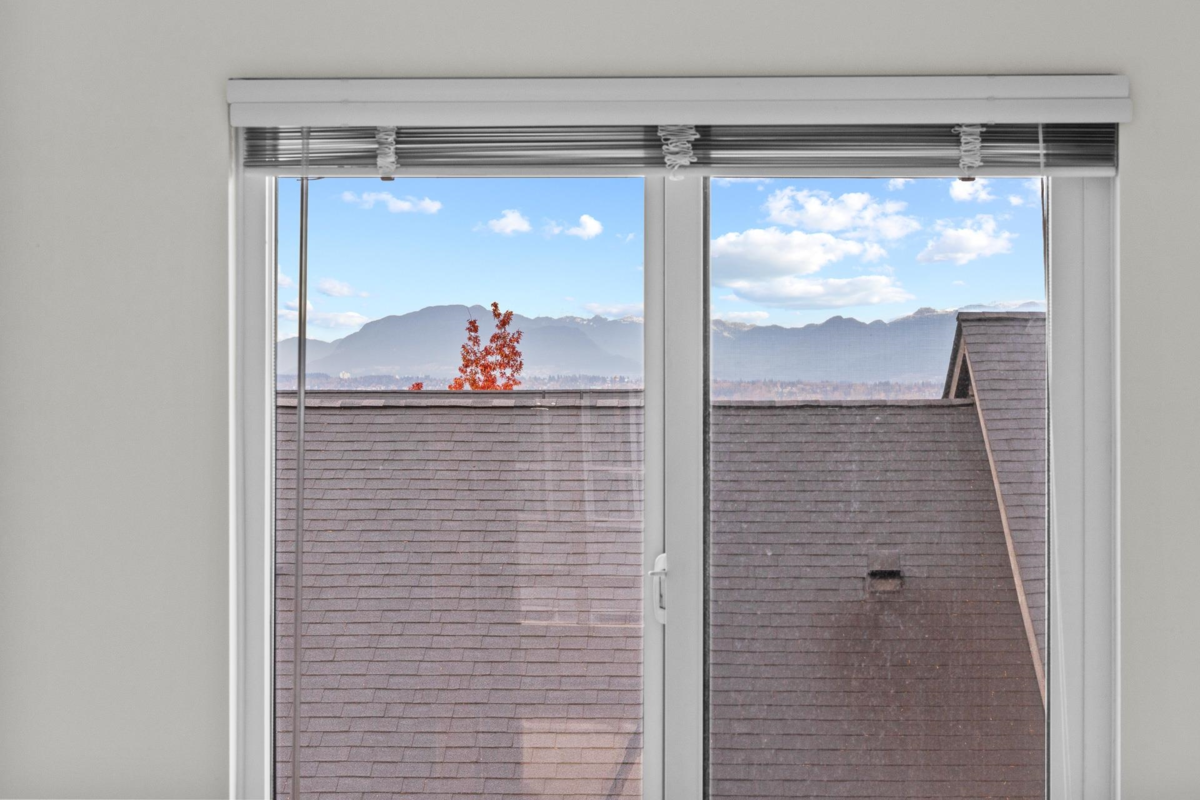 Backyard Photo of 65 15898 27 Avenue, Surrey, BC