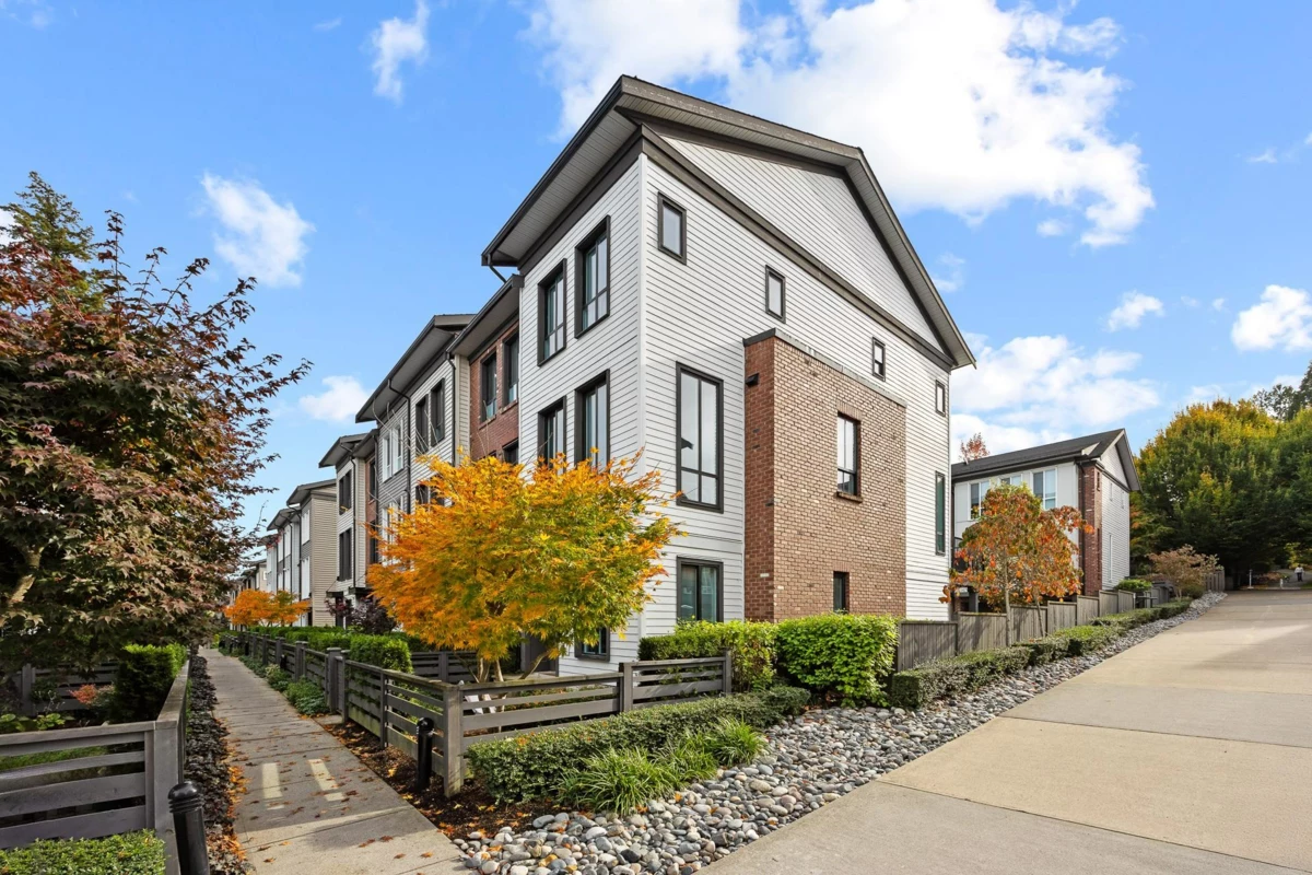 Guest Bathroom Photo of 65 15898 27 Avenue, Surrey, BC