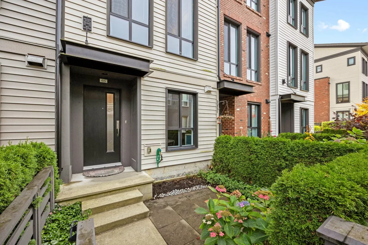 Primary Bedroom Photo of 65 15898 27 Avenue, Surrey, BC