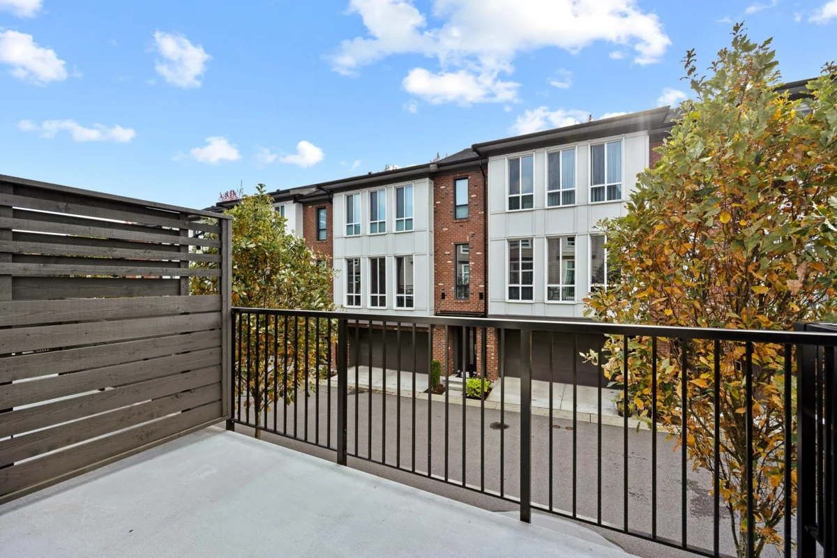 Walk-In Closet Photo of 65 15898 27 Avenue, Surrey, BC