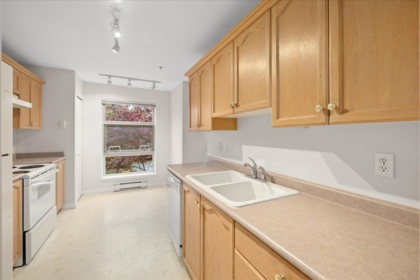 Powder Room Photo of 208 301 Maude Road, Port Moody, BC